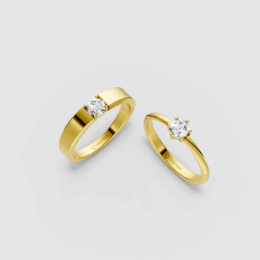 Emily – 18K Solid Gold Round Moissanite Solitaire Couple Band Set