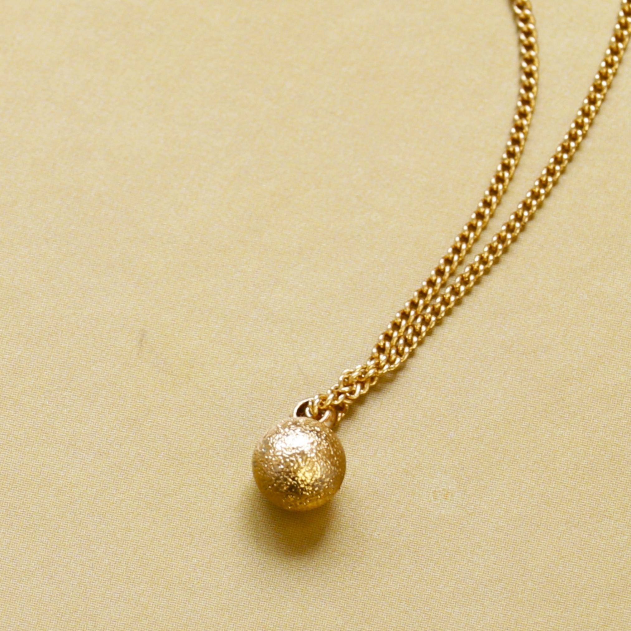 18K Yellow Gold Ball Shaped Pendants (PEN0136) – Raza Gems LLC