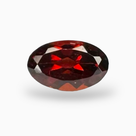 Almandine Garnet Stone 5x3 mm Oval Cut 0.35 Carats