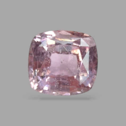 Cushion Cut Shape in Pink Sapphire Gemstone 0.92 Carats & 5.6 x 5.3 mm Size