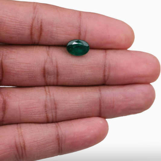 Buy Genuine Panna Stone Oval Shape 3.40 Carats 10.6x7.5mm Size