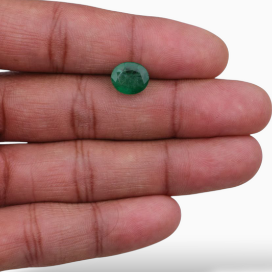4.11 Carats Original Emerald Gemstone In Oval Shape & Size 10.5x9mm