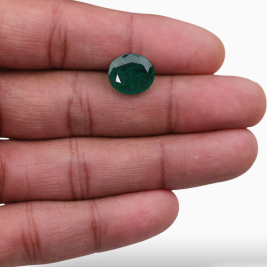 Online Sale Natural Emerald Stone Oval Shape 5.07 Carats 12.7x11mm Size