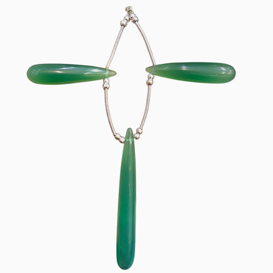 Green Onyx Long Drops for Jewellery Frm 5 - 25 Carats 5 - 50 mm