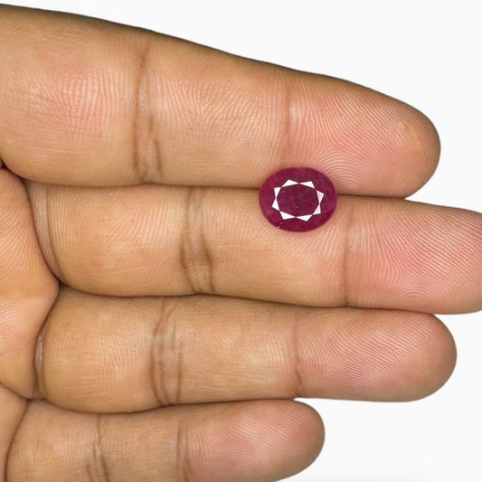 Natural Ruby Oval Shape 4.71 Carats Mozambique