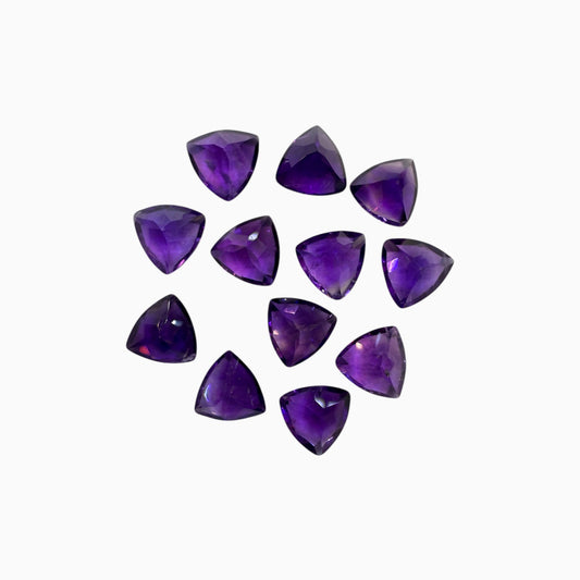 Natural Purple Amethyst Stone 0.46 Carats Trilliant Shape 5X5mm