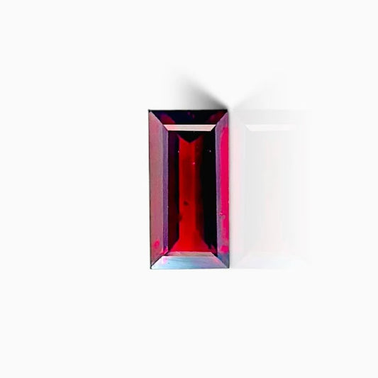 Natural Rhodolite Garnet Stone 5.69 Carats Rectangular Cut 7 x 14mm
