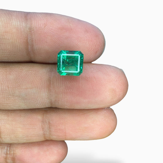 Natural colombian Emerald Asscher Cut 2.64 Carats 7.96 x 7.60 x 6.46 mm IDL Certified