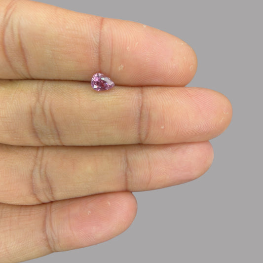 Pear Shape in Pink Sapphire Gemstone 0.72 Carats & 6.1 x 4.4 mm Size