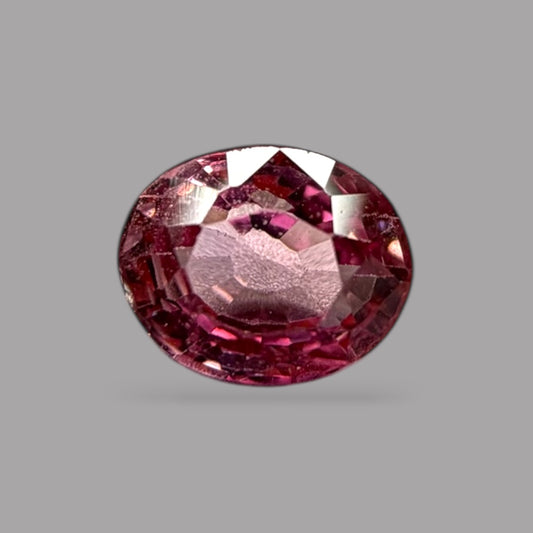 Oval Shape in Natural Pink Sapphire Gemstone 0.83 Carats & 5.8 x 4.7 mm Size