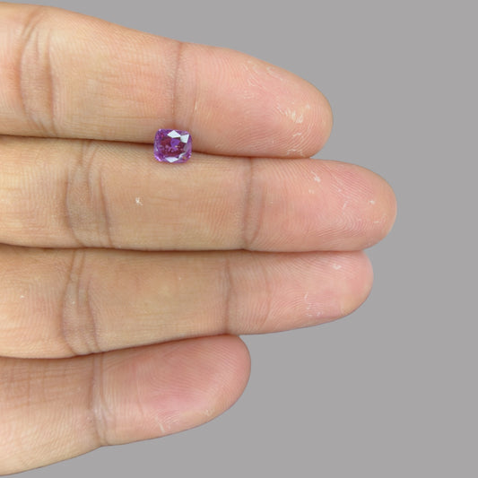 Cushion Cut Shape in Purple Sapphire Gemstone 0.86 Carats & 5.8 x 5 mm Size
