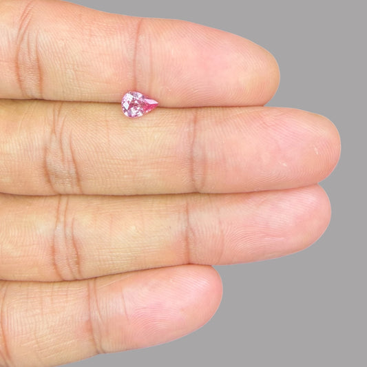Pear Shape in Pink Sapphire Gemstone 0.75 Carats & 6.8 x 4.9 mm Size