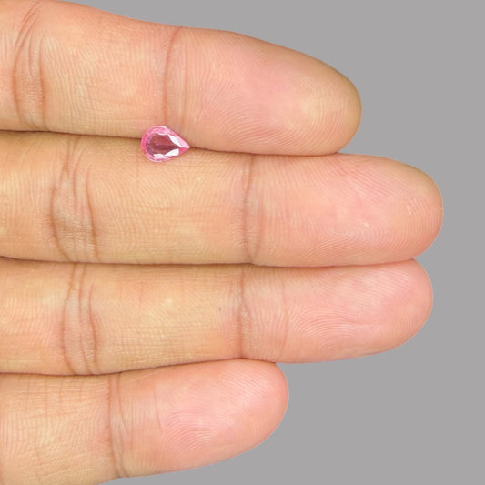 Pear Shape in Pink Sapphire Gemstone 0.54 Carats & 6.9 x 5 mm Size