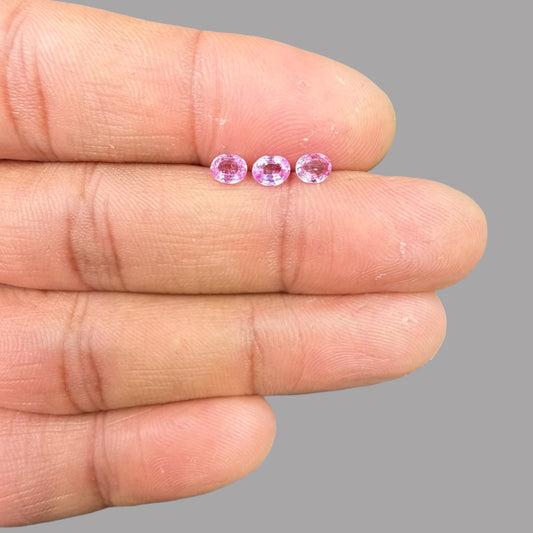 Pink Sapphire Natural Stone Oval Cut 5.14 Carats 5 x 4 mm in Total