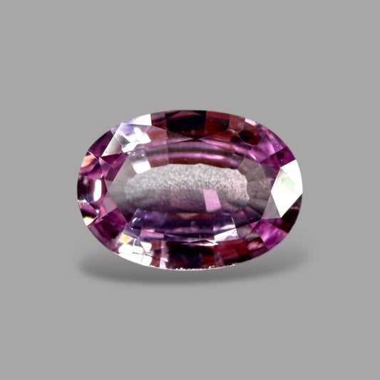Oval Shape in Pink Sapphire Gemstone 0.81 Carats & 7 x 5 mm Size