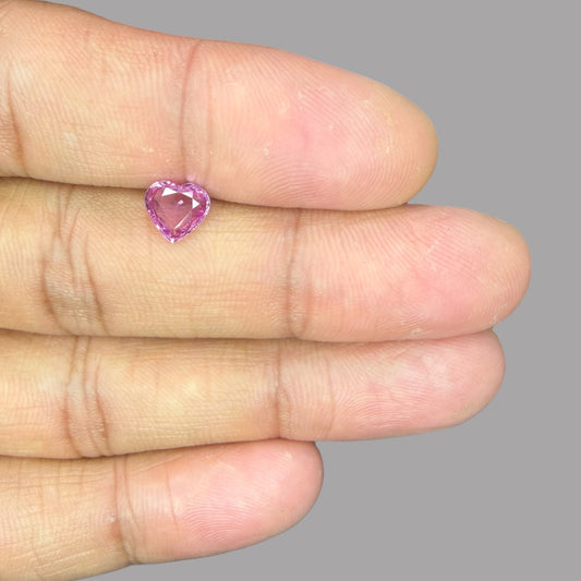 Heart Shape in Pink Sapphire Gemstone 1.14 Carats & 6.6 x 7 mm Size