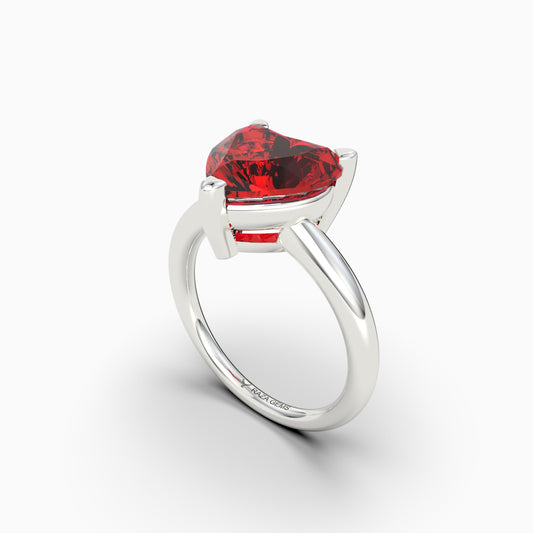 Natural Ruby Ring Heart Shape in 18K Gold - Vida