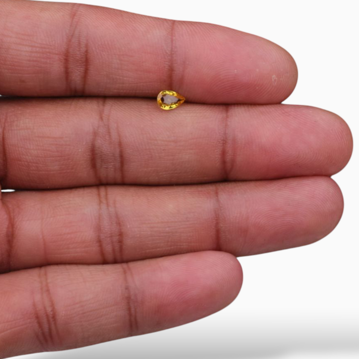 0.58 Carats in Pear Shape Yellow Sapphire Gemstone & 6x4mm Size