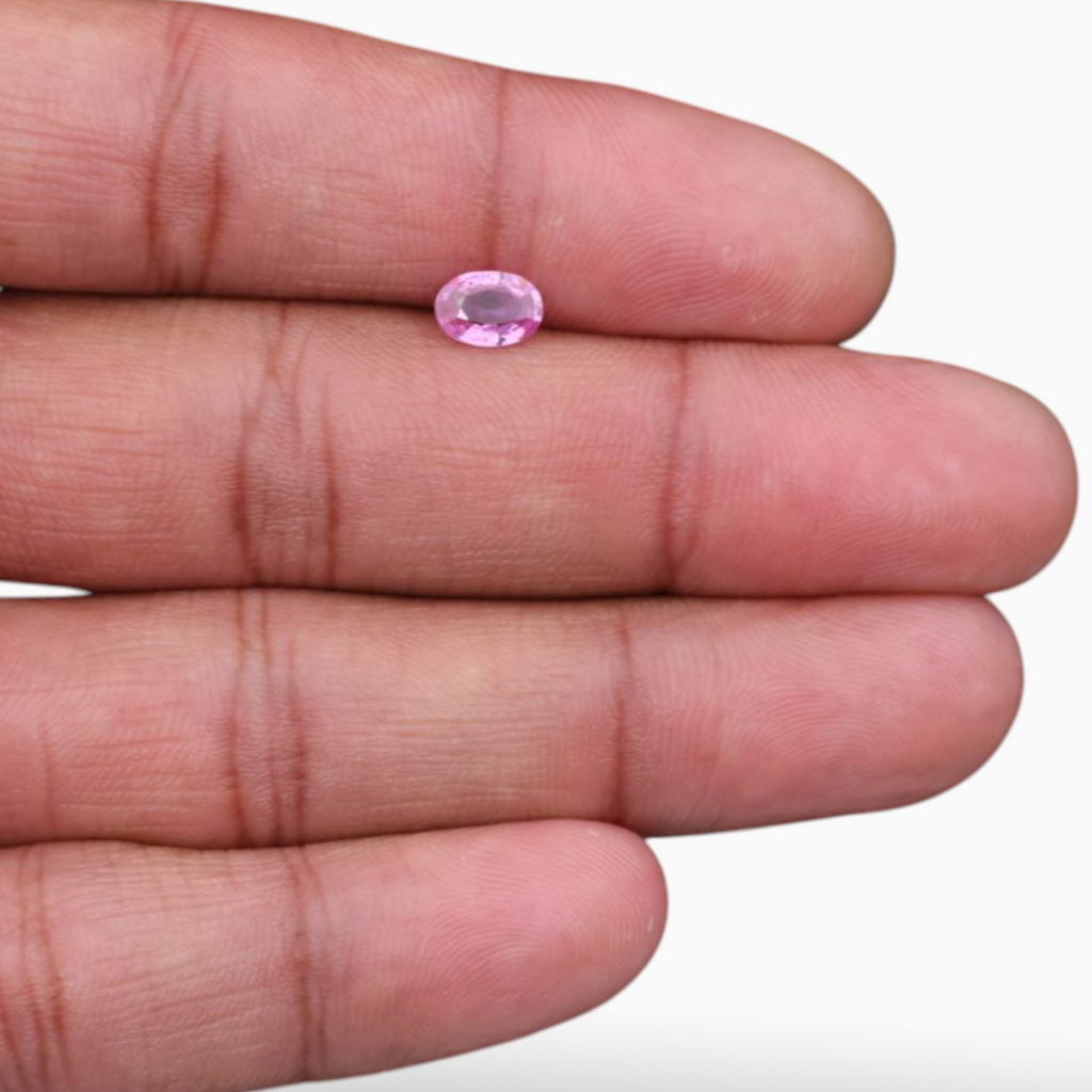 0.85 Carats Natural Pink Sapphire Stone In Oval Shape 7x5mm Size
