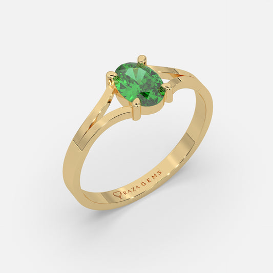 Shahd Emerald Ring 18K Yellow Gold