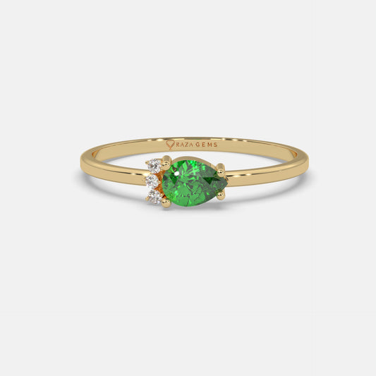 Hajar Emerald Ring 18K Yellow Gold