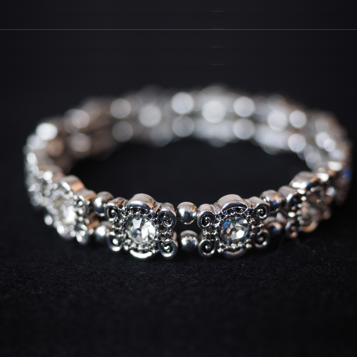 Moissanite / Zircon with Pure Silver 925 Bangle for Women (BAN10005)
