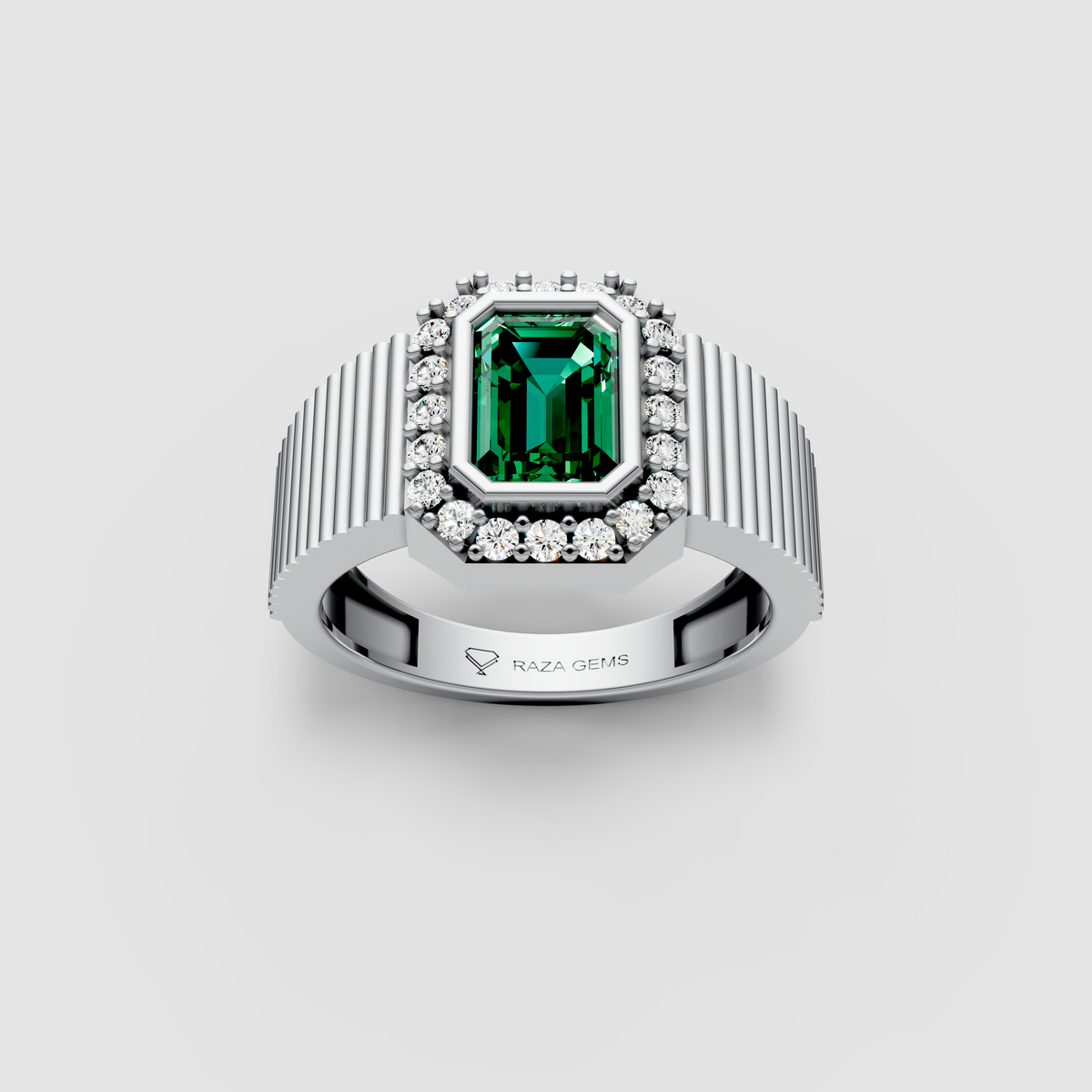 Raya – 18K Solid Gold Emerald Cut Emerald & Halo Fluted Band