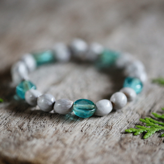Green or White Beads Bracelet for Women (BRA0172)