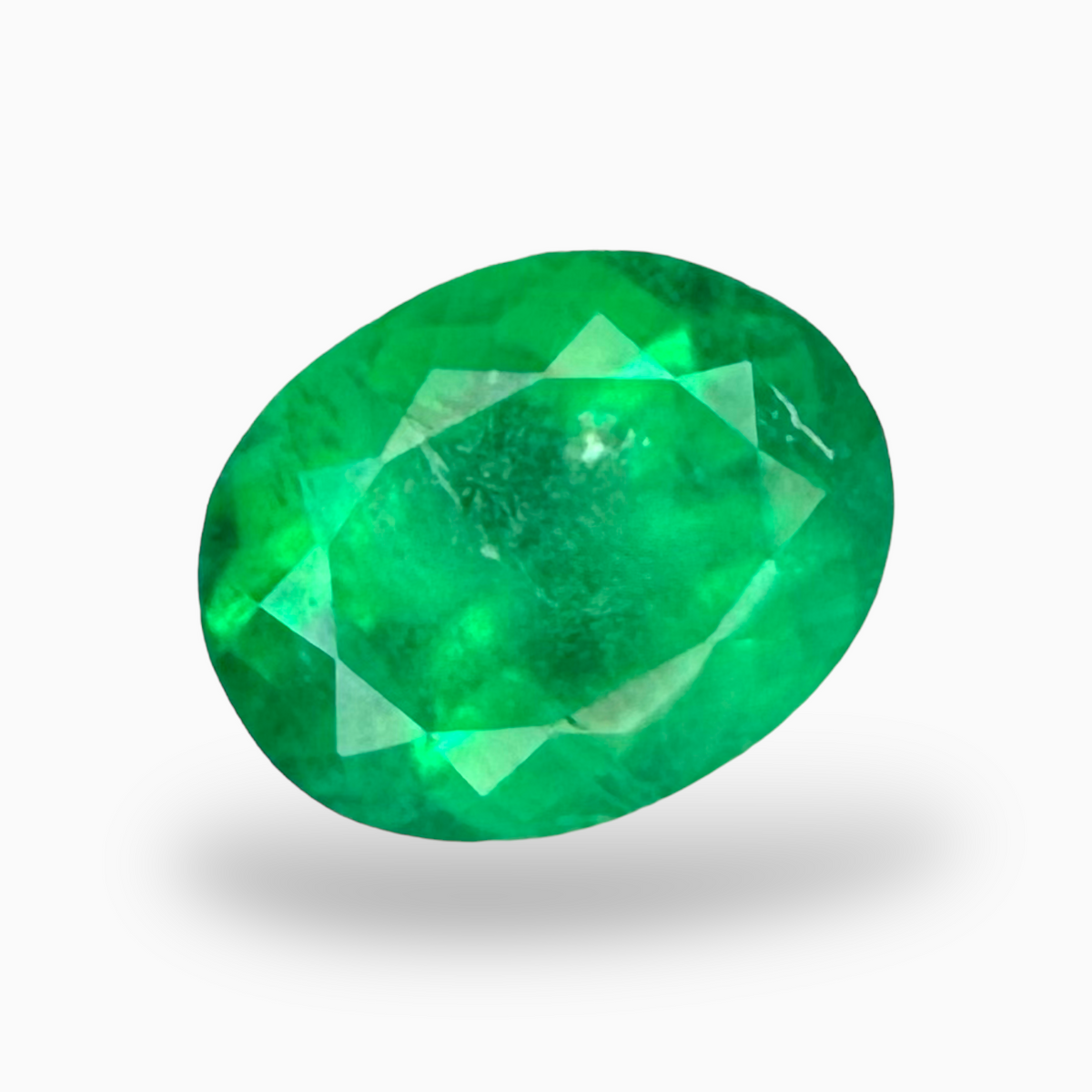 2.75 Carats Natural Colombian Emerald Oval Cut 10X7 mm