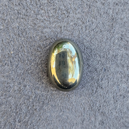 Natural Pyrite Stone in 10.07 Carats with Oval Shape from Africa