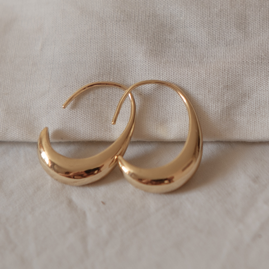 18K Gold Earrings for Womens Round Moon Shape (EAR0520)