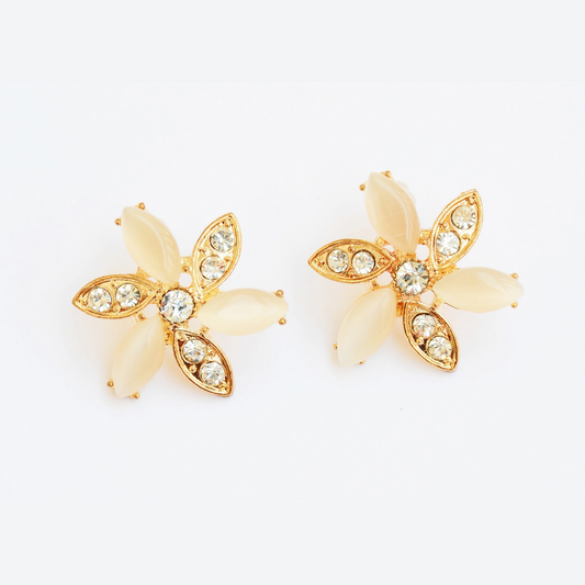 Natural Mother Of Pearl And Moissanite In 18K Yellow Gold Flower Earrings (EAR0570)