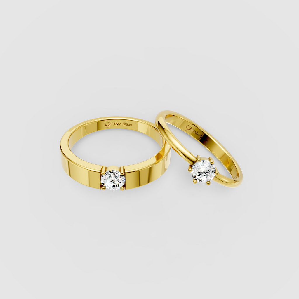 Emily – 18K Solid Gold Round Moissanite Solitaire Couple Band Set