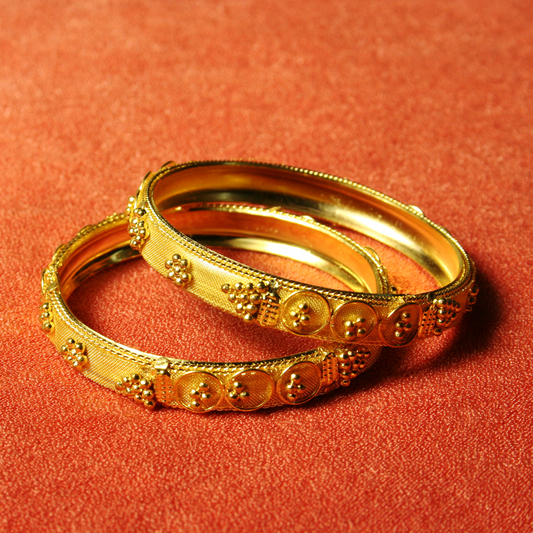 18K Gold Set of Two Minimal Bangles for Women (BAN10011)