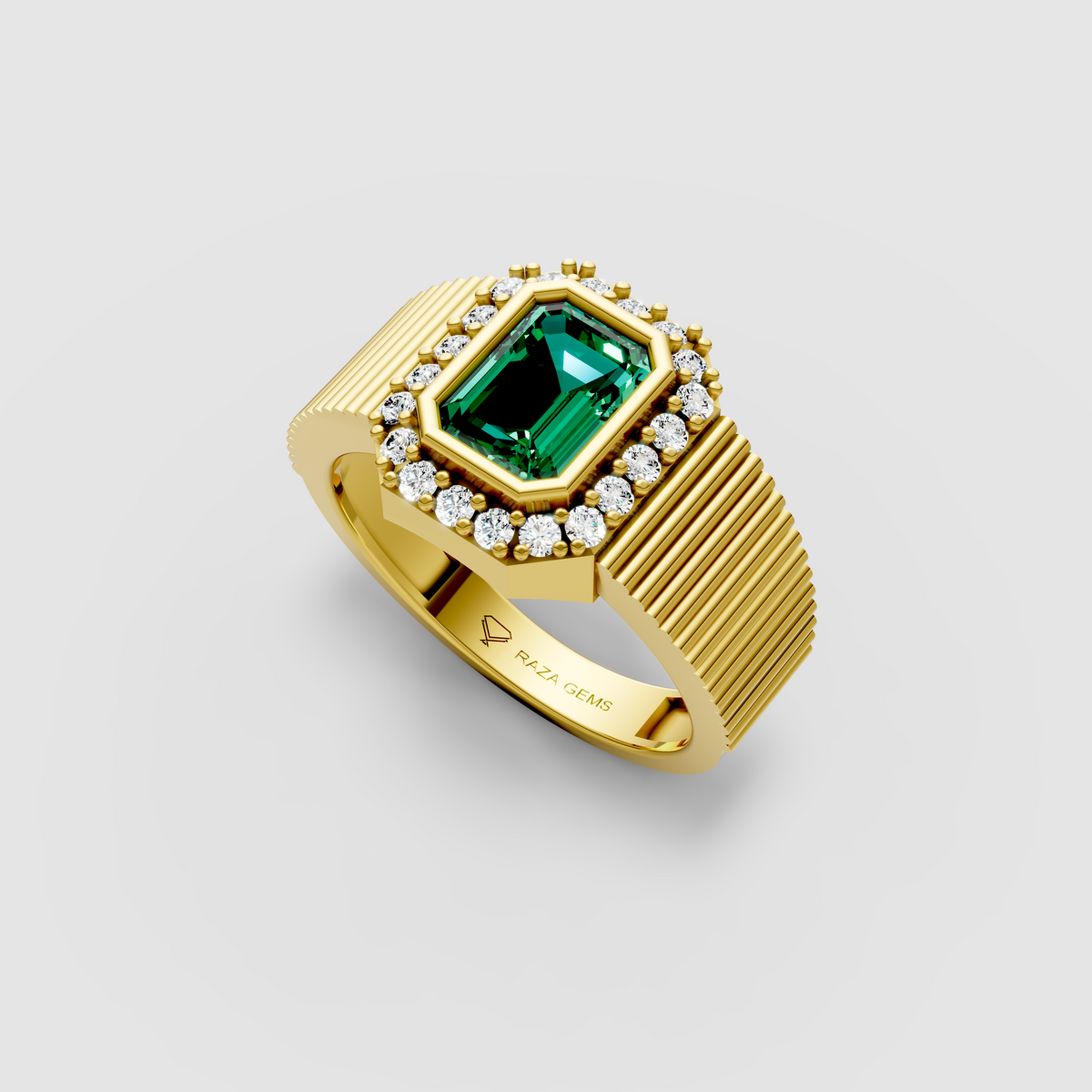 Raya – 18K Solid Gold Emerald Cut Emerald & Halo Fluted Band