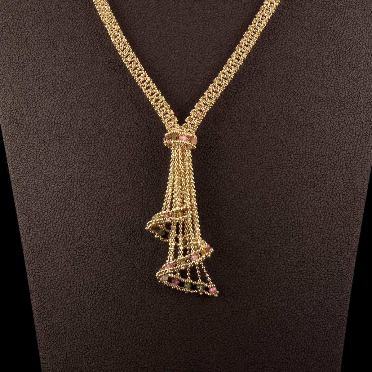 18K Yellow Gold Long Shaped Chains Pendant (PEN0123)