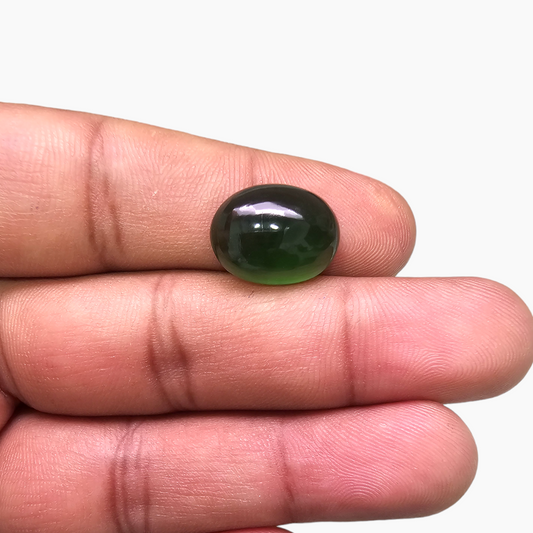 Natural Aventurine Stone From India Origin Oval Shape in 9.15 Carats for Sale