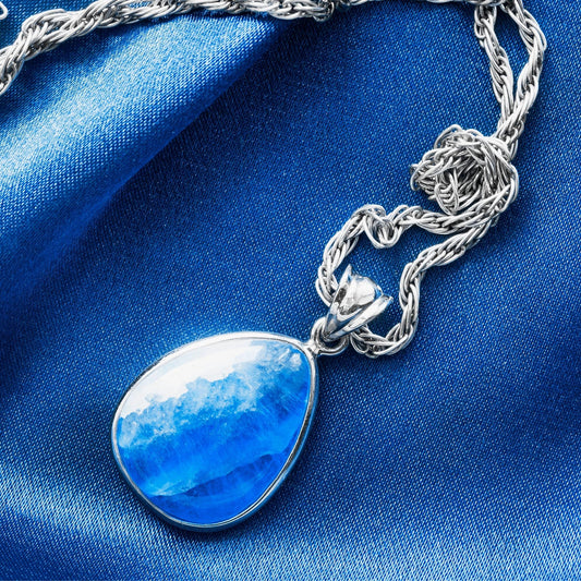 Beautiful Blue Topaz Stone Silver 925 Oval Shape Pendant (PEN0161)