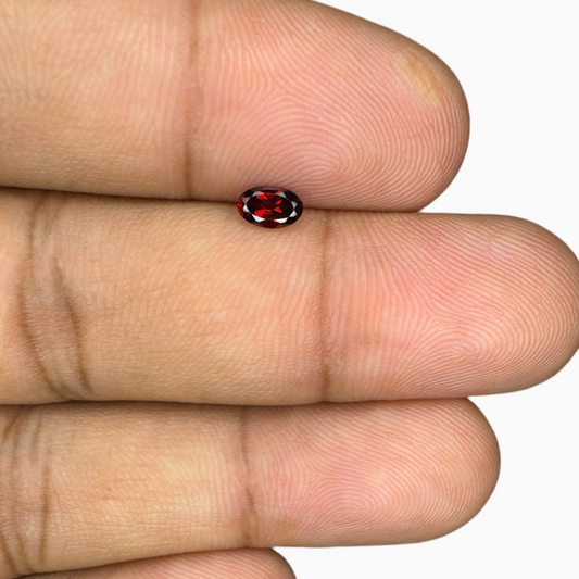 Almandine Garnet Stone 5x3 mm Oval Cut 0.35 Carats