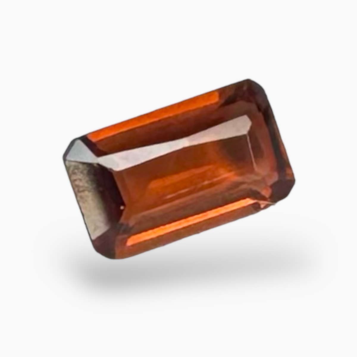 Almandine Red Garnet (Pyrope) 5x3 mm - 0.40 Carats Emerald Cut