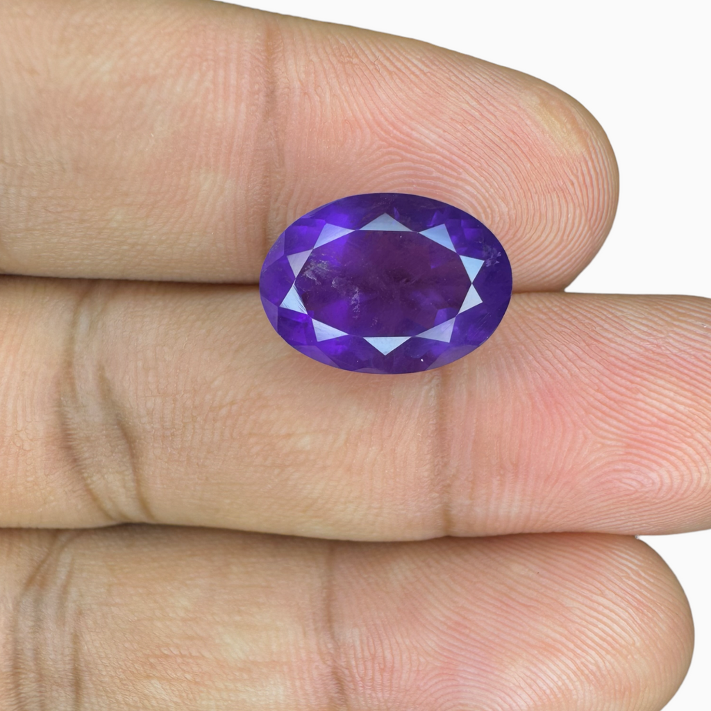Natural Purple Amethyst Oval Shape 5.44 carat Size 14X10mm
