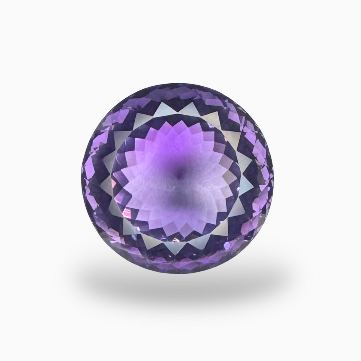 Natural Purple Amethyst Round Shape 31.62 Carat 20X20mm