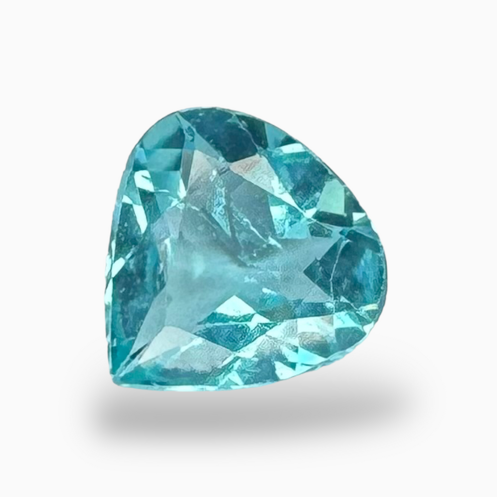 Natural Apatite Stone 0.98 Carats Heart Shape Size 7mm