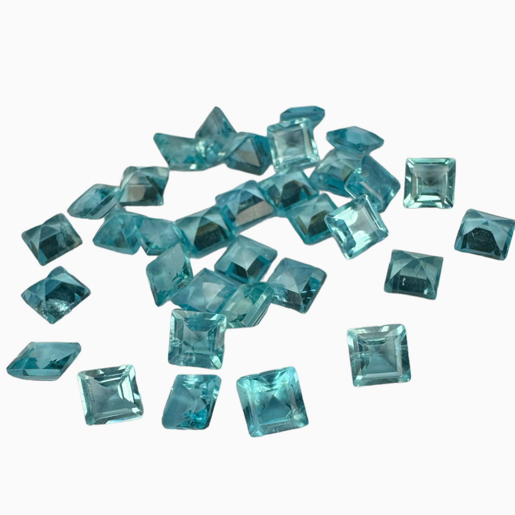 Natural Apatite Stone 0.53 Carats Princess Cut Size 4mm