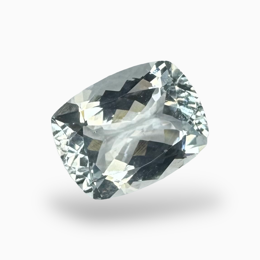 Natural Aquamarine Stone SkyBlue Color 5.65 Carats Cushion Shape Size 13X11mm