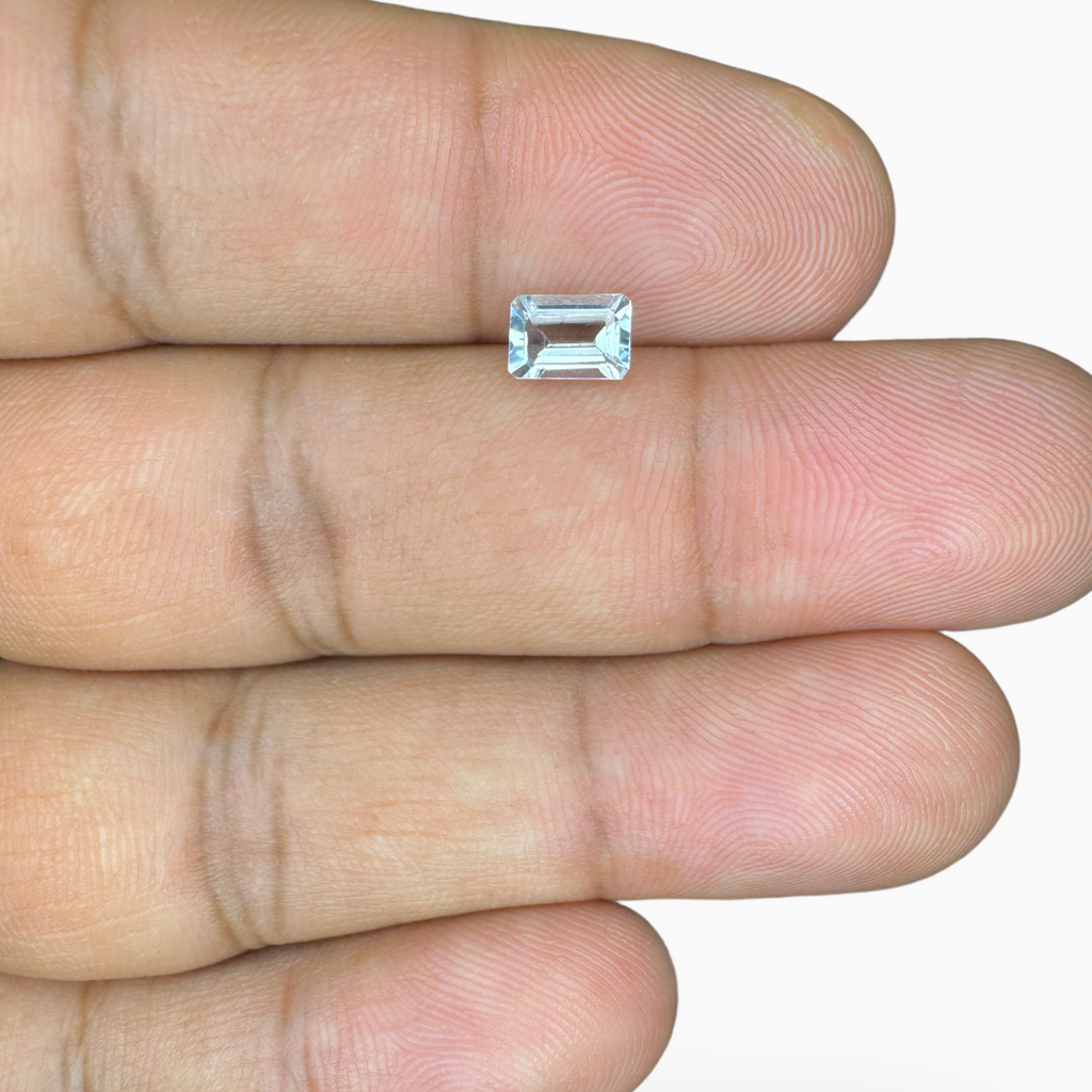 Natural Aquamarine Stone 0.56 Carats SkyBlue Color Emerald Cut Size 6X4mm