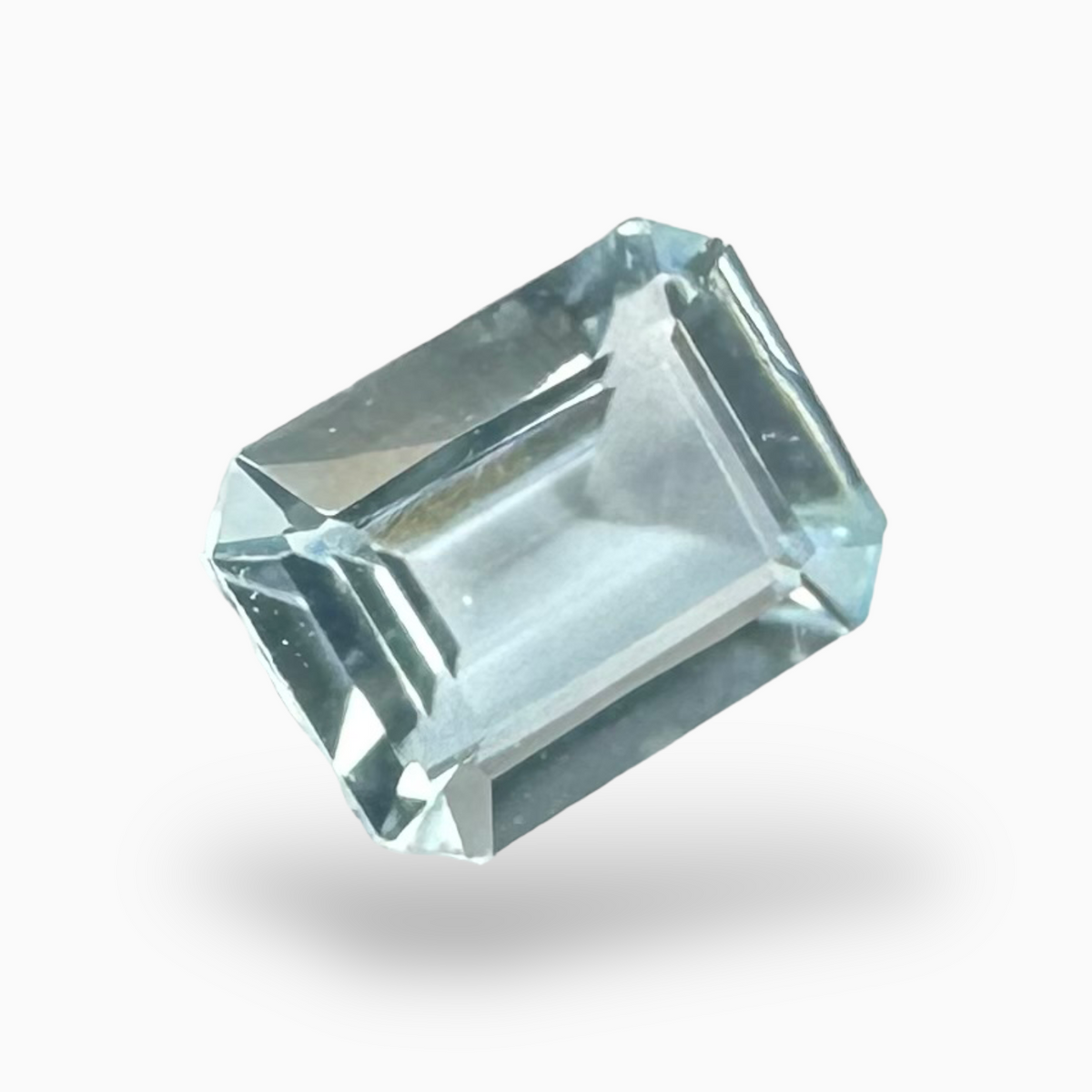 Natural Aquamarine Stone 0.80 Carats SkyBlue Color Emerald Cut Size 7X5mm