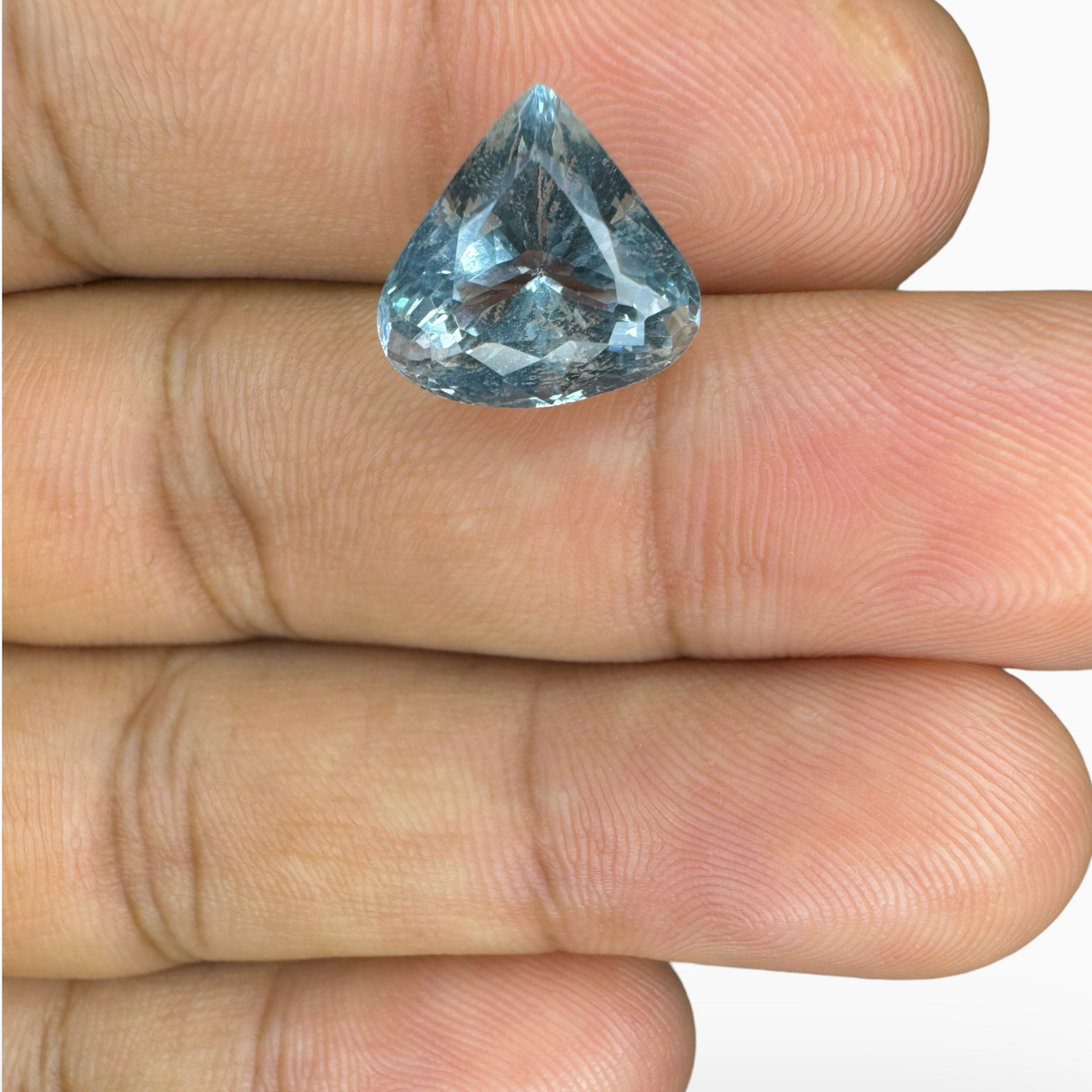 Natural Aquamarine Stone 5.72 Carats SkyBlue Color Heart Shape Size 11.5X12.3mm