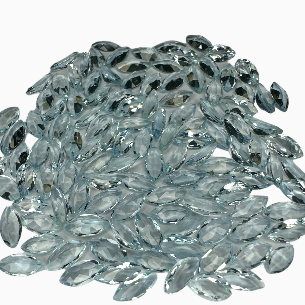 Natural Aquamarine Stone 0.18 Carats SkyBlue Color Marquise Shape Size 6X3mm