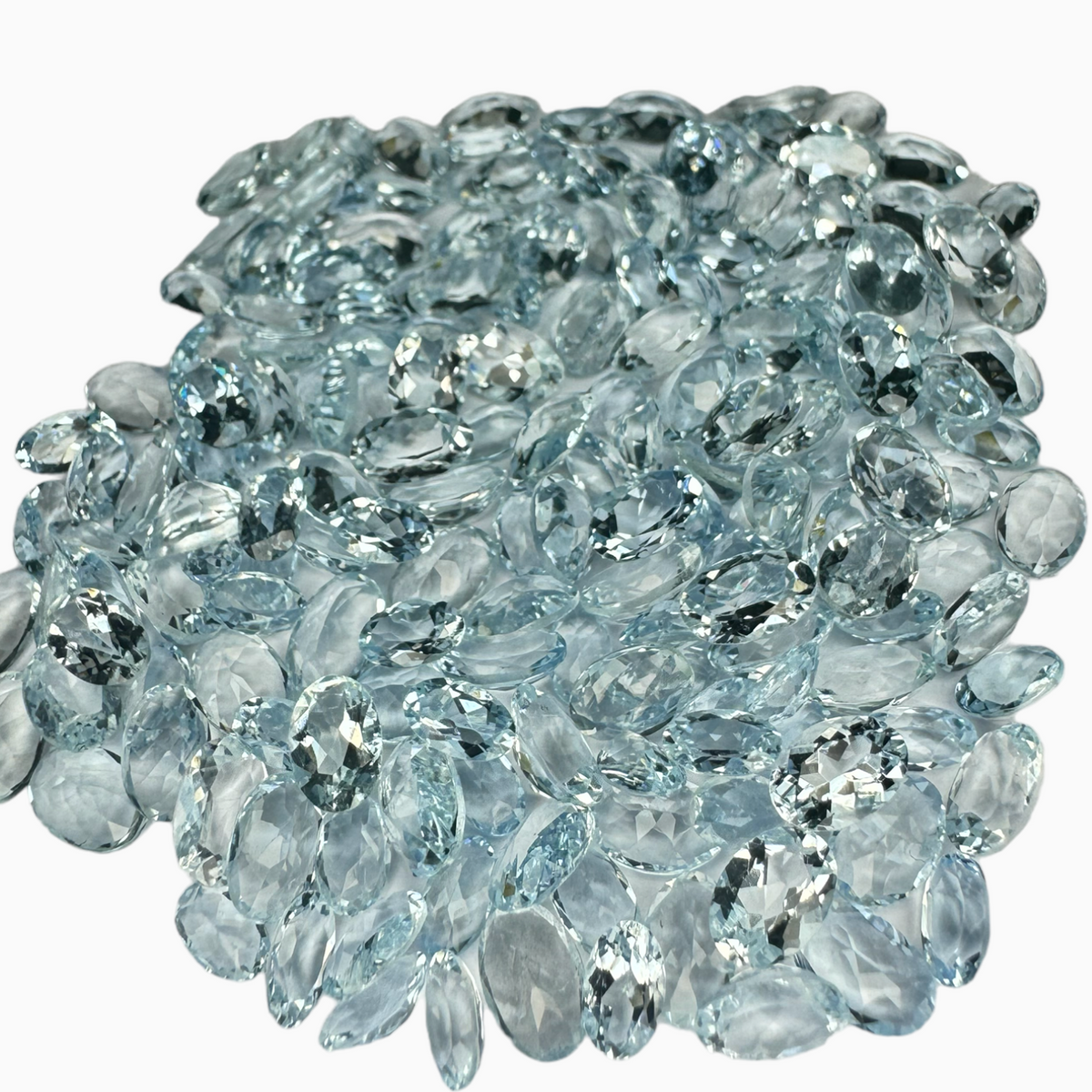 Natural Aquamarine Stone 0.25 Carats SkyBlue Color Oval Shape Size 5X3mm